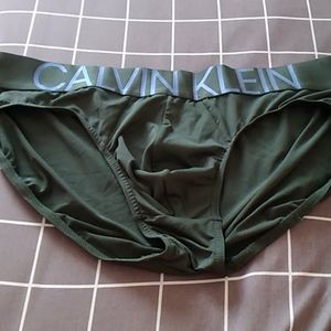 Calvin Klein, large, sage green